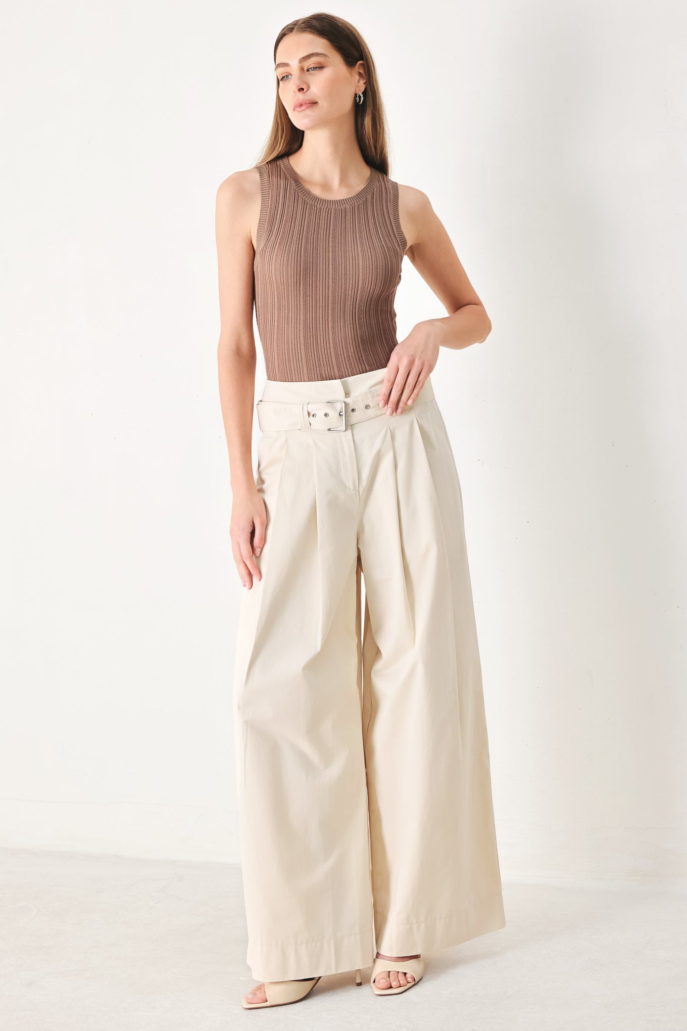 Vela Wide-Leg Pants