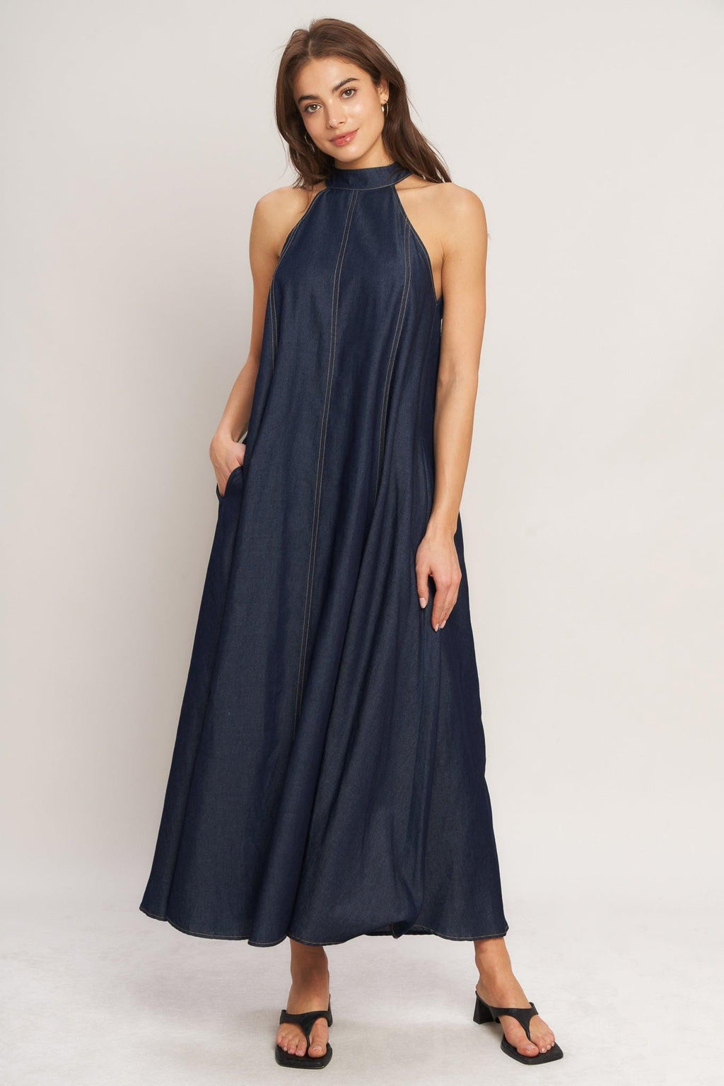 Nuit Halter Midi Dress